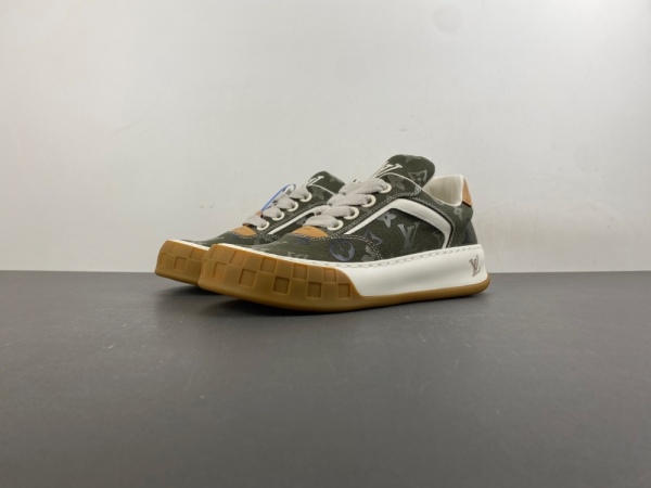 Men L*ouis V*uitton Top Sneakers
