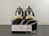 Men and women Off W*hite Top Sneaker