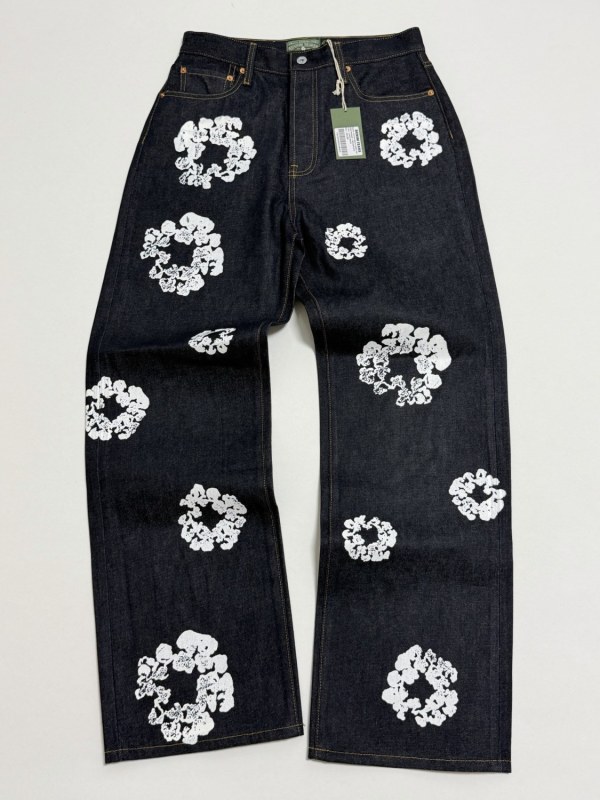 D*enim T*ears Top Quality Clothes