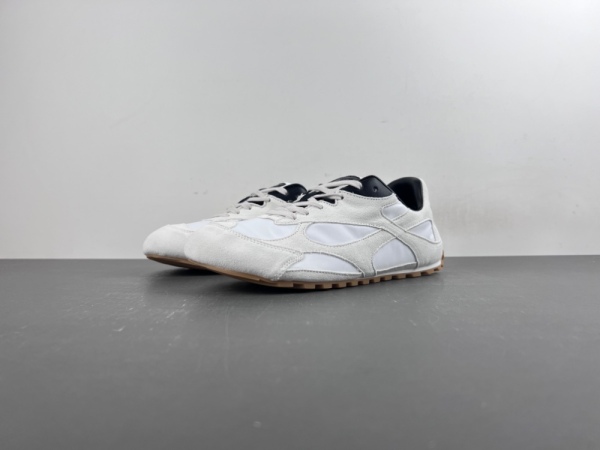 Men and women B*ottega V*eneta Top Quality Sneakers