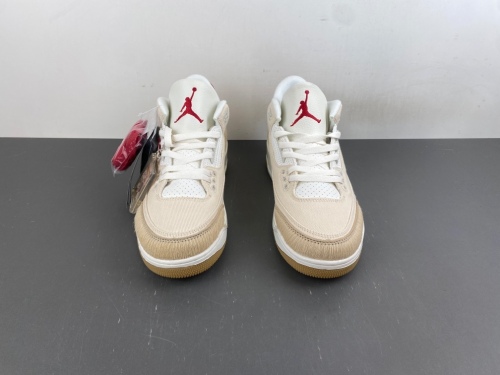 A*ir J*ordan 3 x L*evi's® Ecru Denim IR0910-400