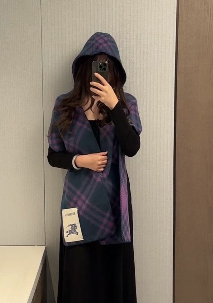 Burberry Scarf Size 30*180cm
