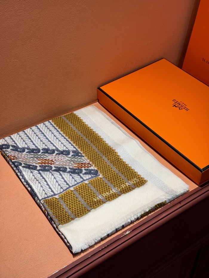 Hermes Scarf Size 100*200cm 4-Color