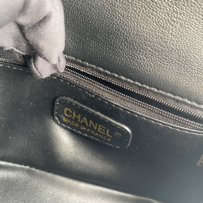 Chanel Chain Shoulder Bags Size 18cm 4-Color