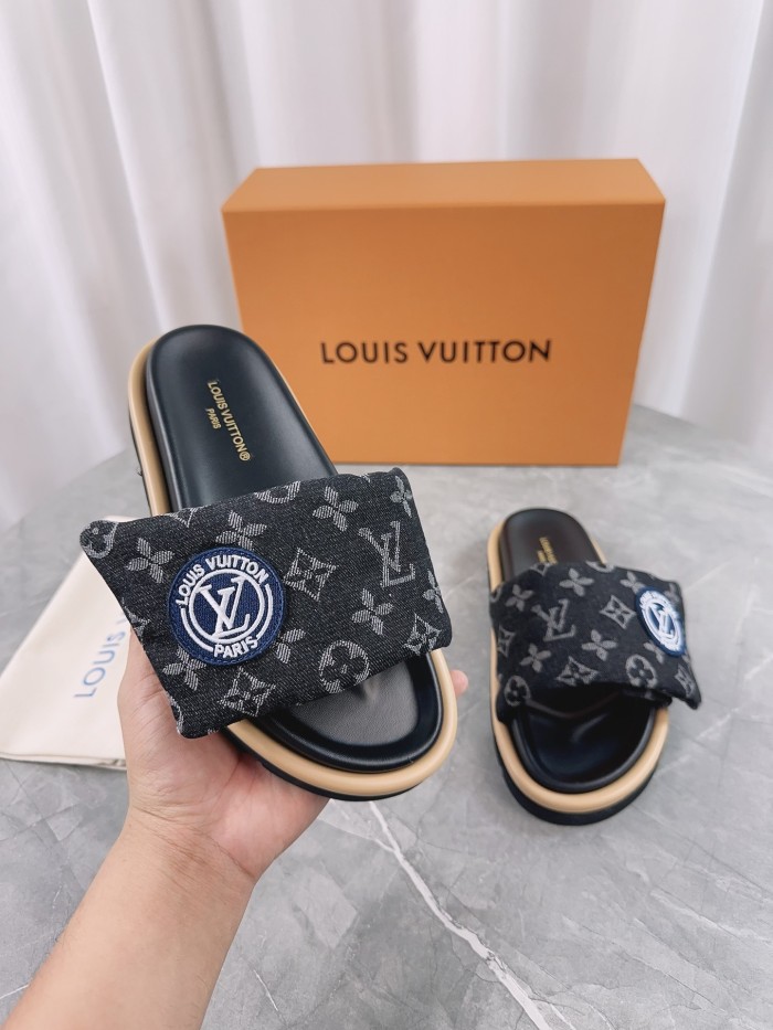 Louis Vuitton Slippers Size 36-46 2-Color