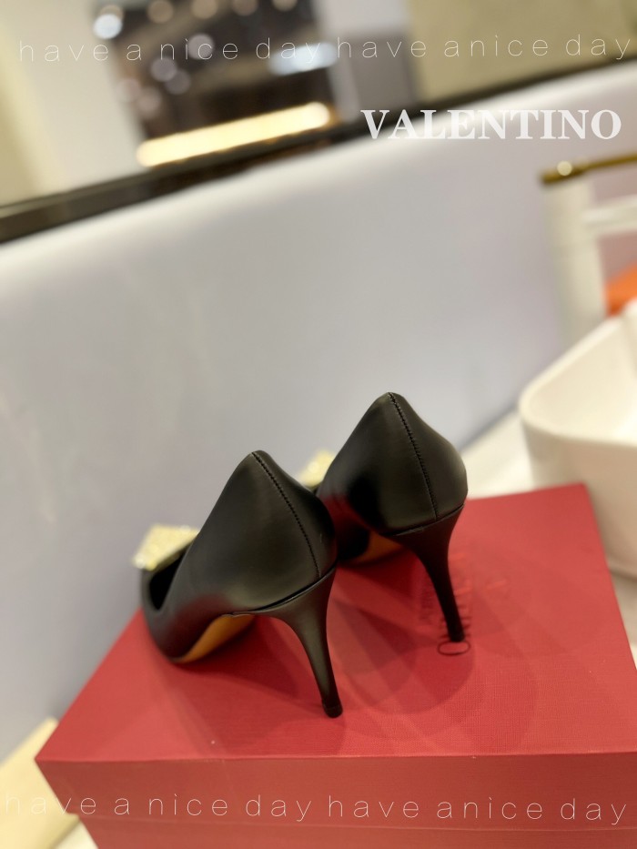 Valentino One Stud Patent Leather Pumps Size 35-41 3-Color