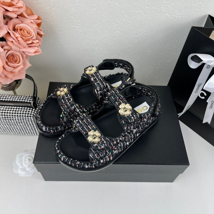 Chanel 2023 New Sandals Size 35-41 7-Color