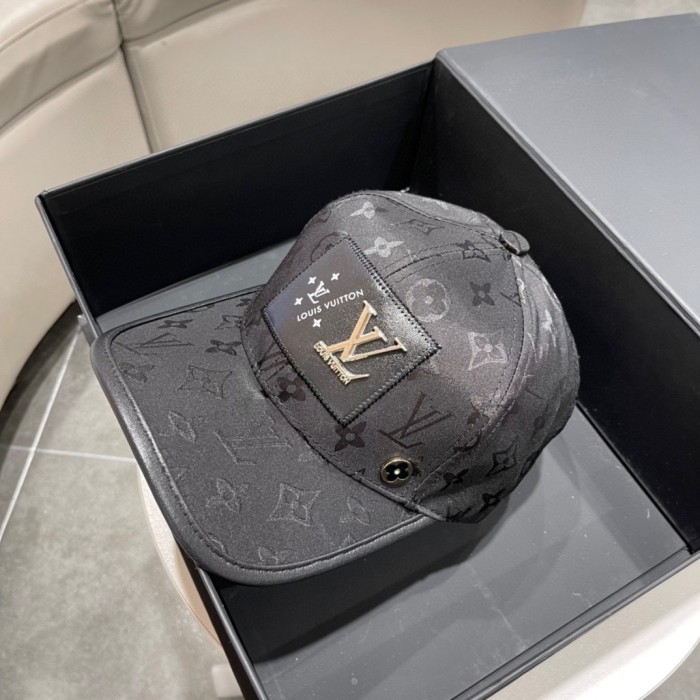 Louis Vuitton Baseball Cap 2-Color