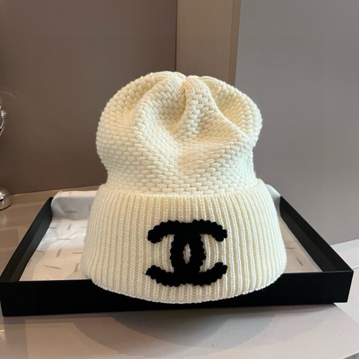 Chanel Knitted Hat+Scarf 2-Color
