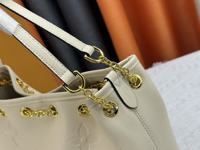 Louis Vuitton LV Bundle M25452 Shoulder Bags Size 28*20*11.5cm
