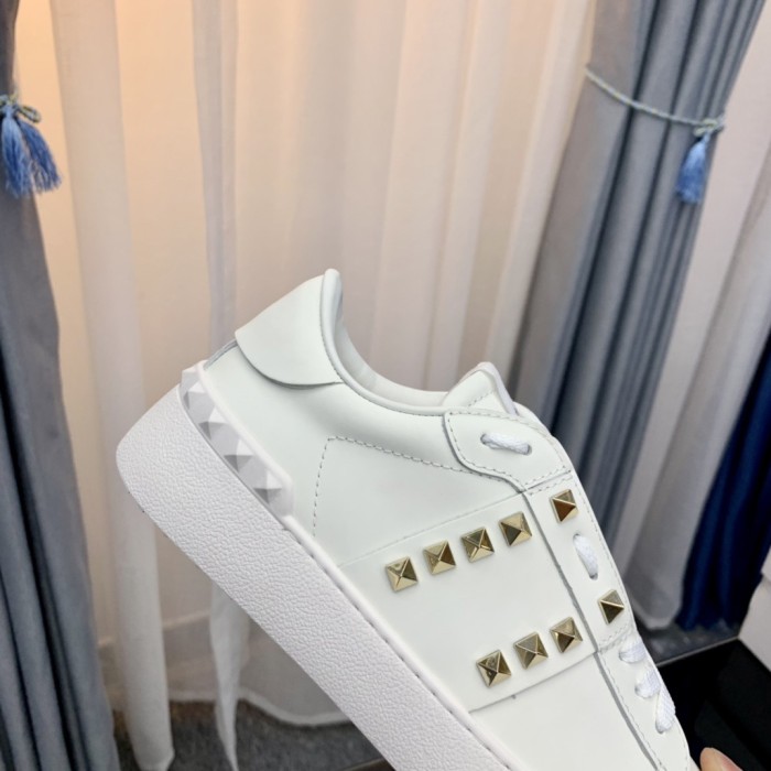 Valentino Rockstud Untitled Sneaker Size 36-45 2-Color