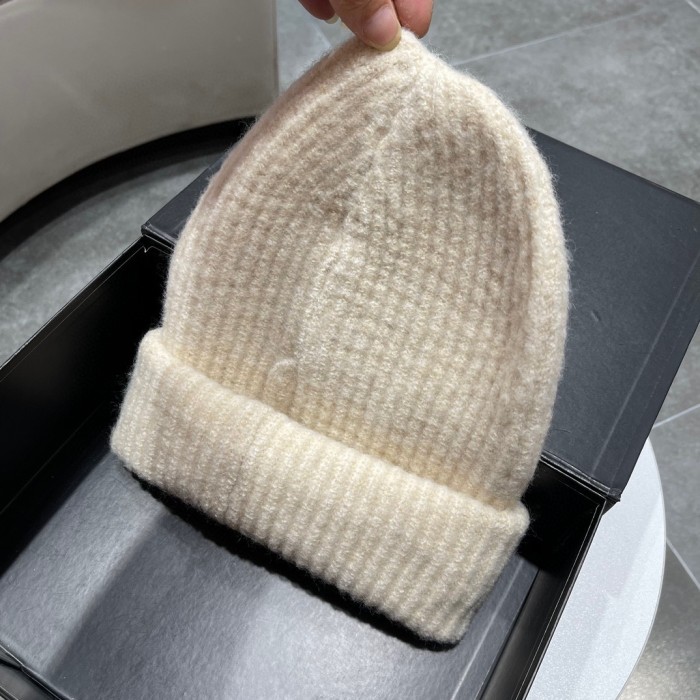 Celine Knitted Hat 2-Color