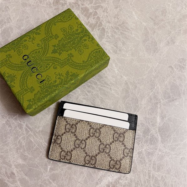 Gucci GG Kingsnake print GG Supreme card case Size 10*7cm Style: 451277