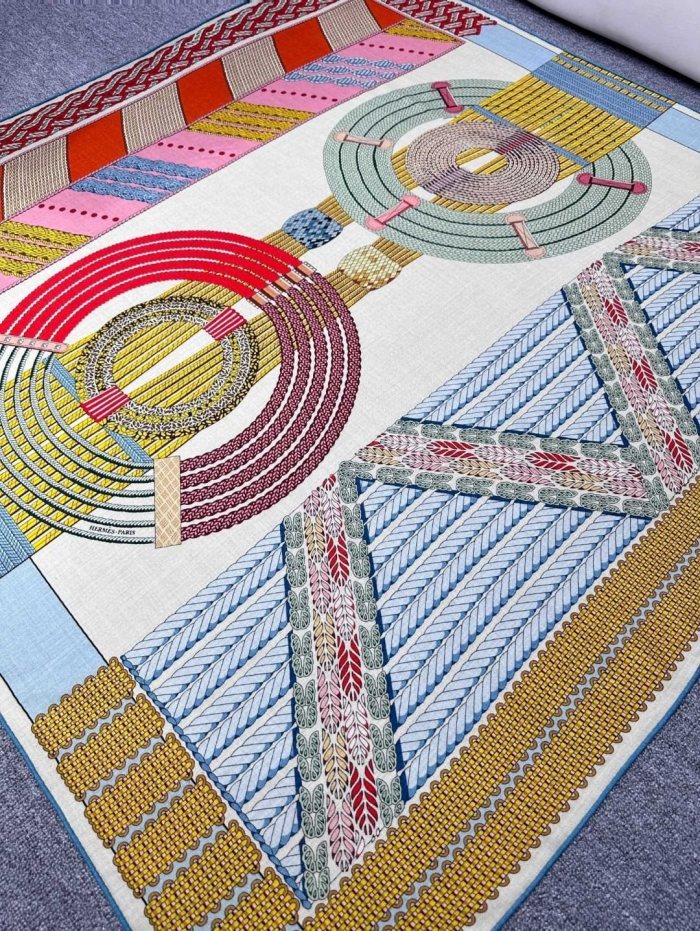 Hermes Scarf Size 140*140cm 4-Color