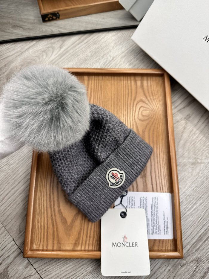 Moncler Knitted Hat 4-Color