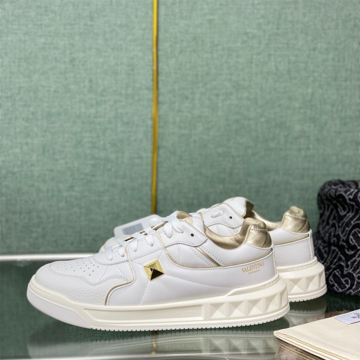 Valentino One Stud Low-Top Sneaker Size 36-45 10-Color