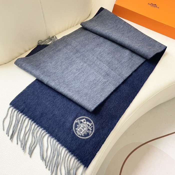 Hermes Scarf Size 32*200cm 3-Color