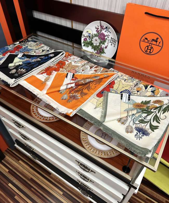 Hermes Scarf Size 65*185cm 3-Color