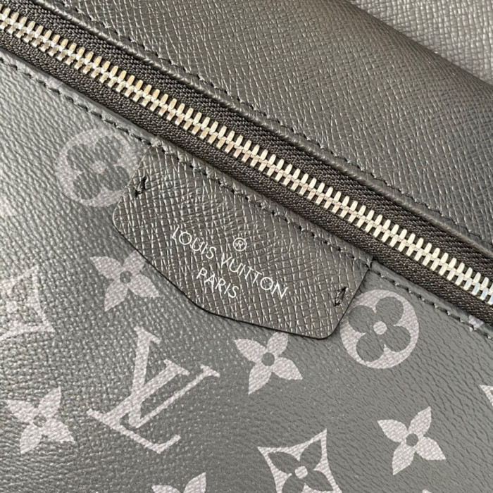 Louis Vuitton M30230 Racer Backpack Size 40*37*20cm