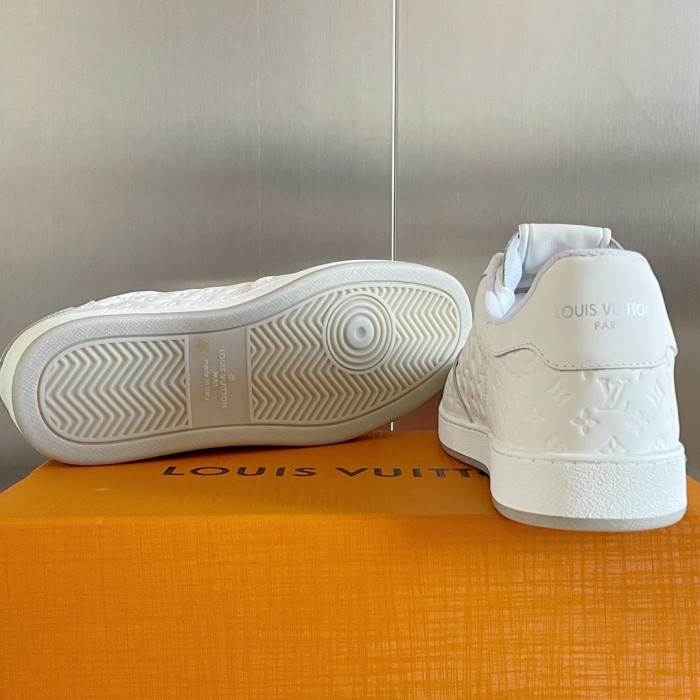 Louis Vuitton Rivoli Sneaker Size 39-45 2-Color