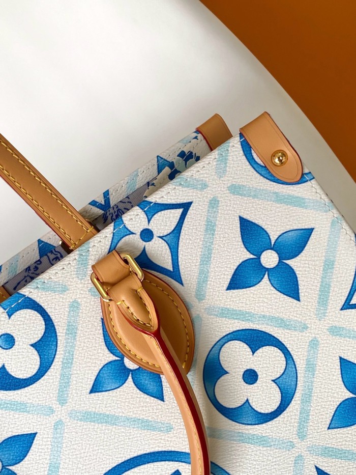 Louis Vuitton M11262 OnTheGo MM Shopping Bags Size 35*27*14cm
