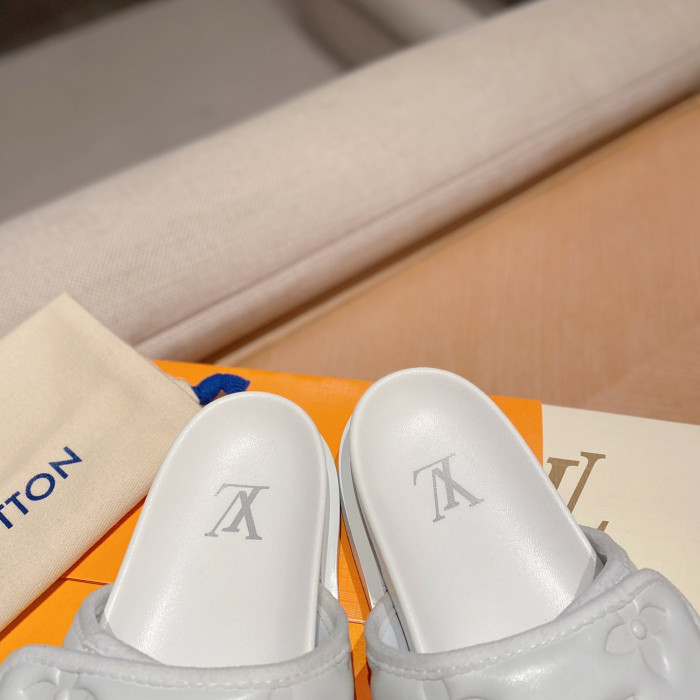 Louis Vuitton Miami Slippers Size 39-46 7-Color