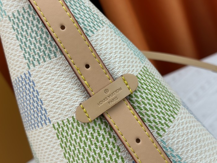 Louis Vuitton Monogram CarryAll Shoulder Bags Size 29*24*12cm
