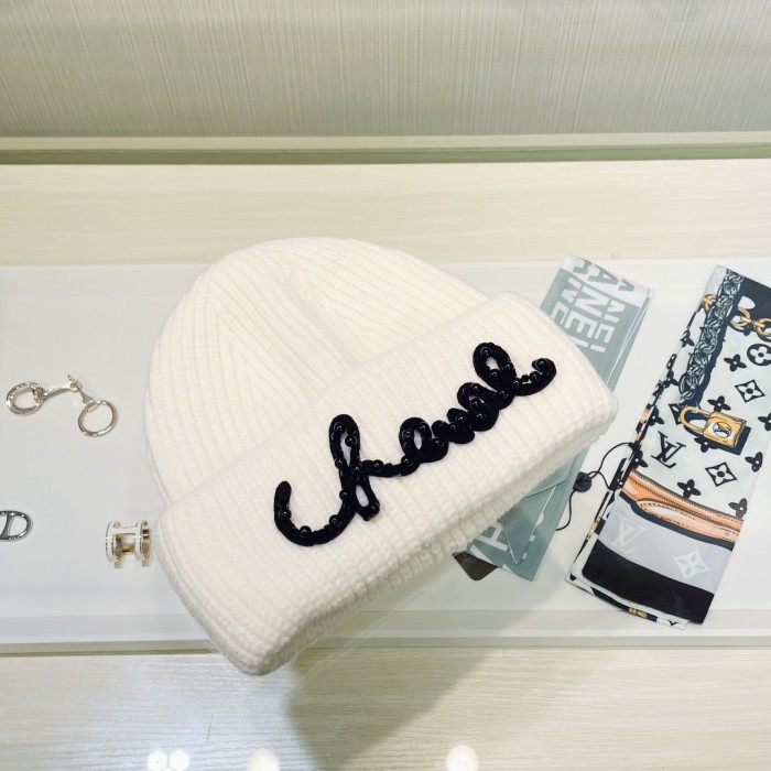 Chanel Knitted Hat 2-Color