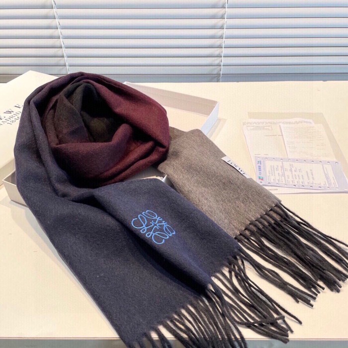Loewe Scarf Size 35*190cm 3-Color