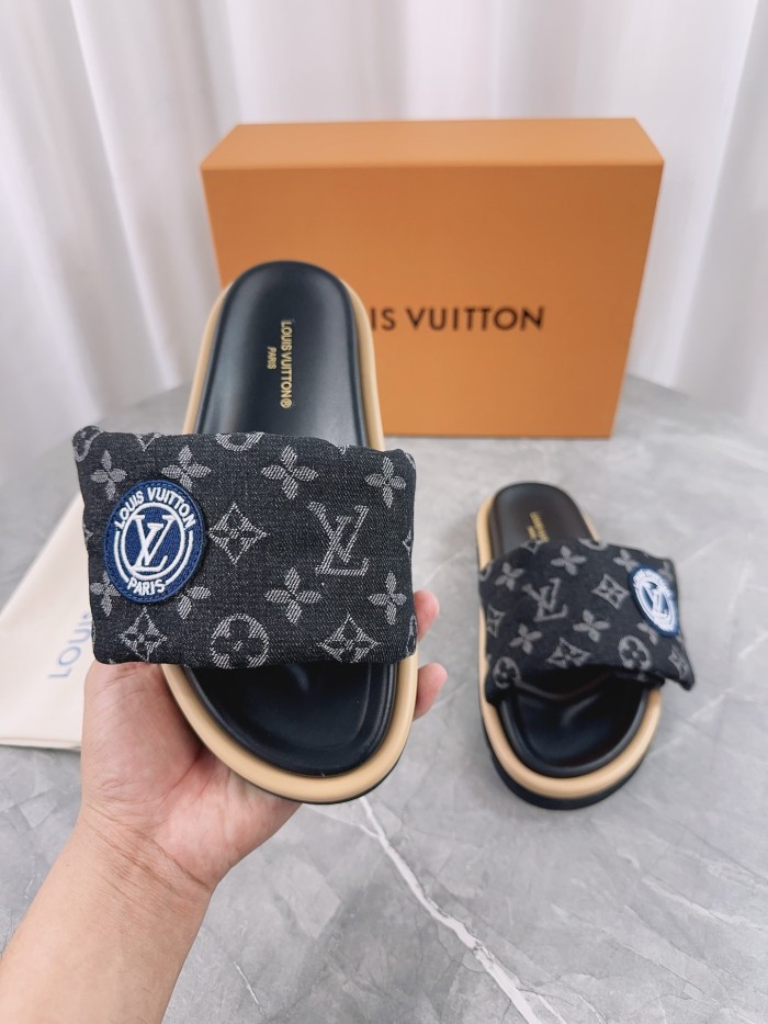 Louis Vuitton Slippers Size 36-46 2-Color