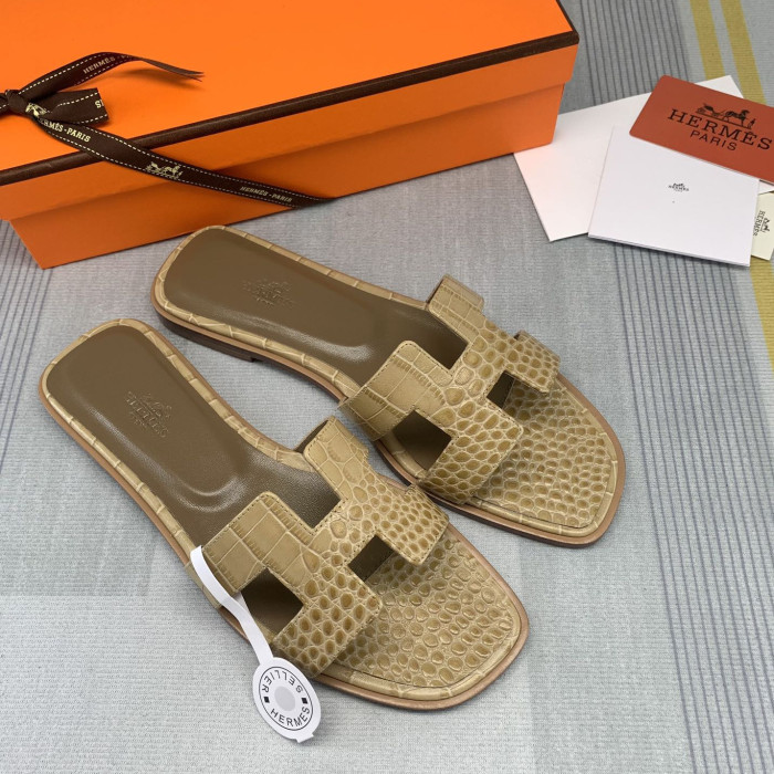 Hermes Oran Slippers Size 35-41 12-Color