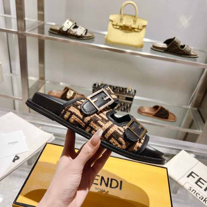 Fendi Slippers Size 36-45