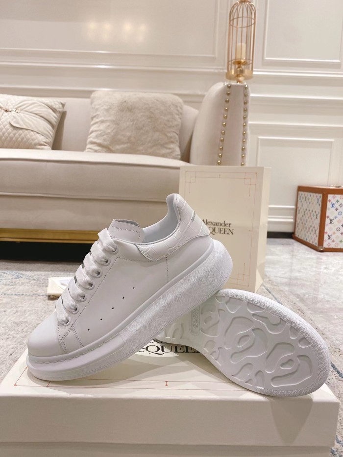 Alexander McQueen OVERSIZED Sneaker Size 35-45 7-Color