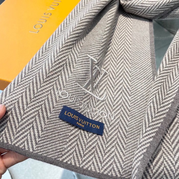 Louis Vuitton Scarf Size 32*180cm 3-Color