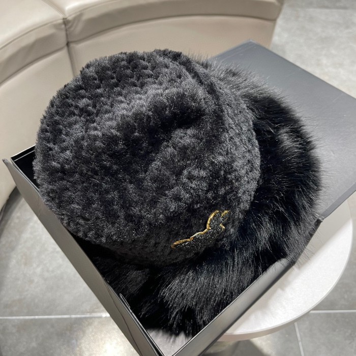 Dior Knitted Hat 4-Color
