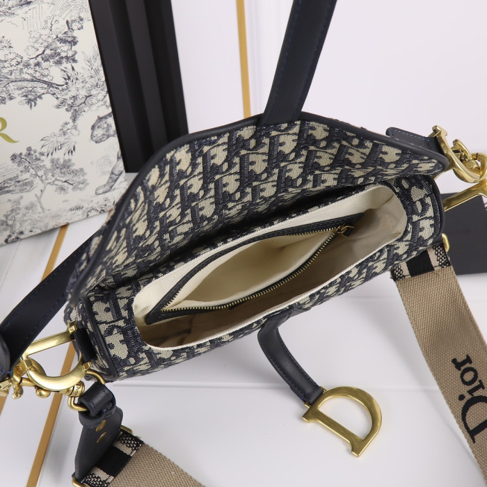 Dior Saddle Bags With Strap for Women Size 25.5*20*6.5cm