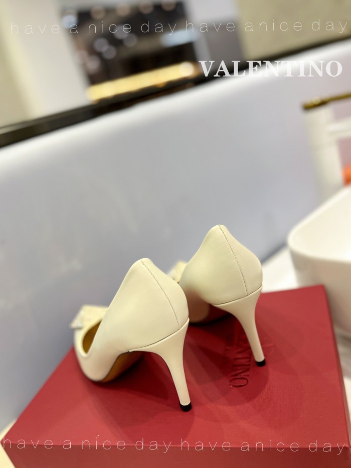 Valentino One Stud Patent Leather Pumps Size 35-41 3-Color