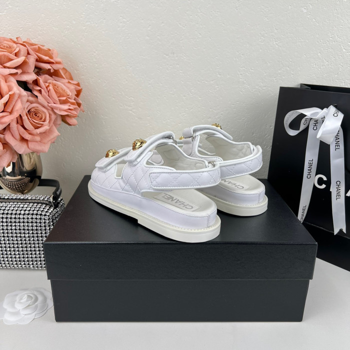 Chanel 2023 New Sandals Size 35-41 7-Color