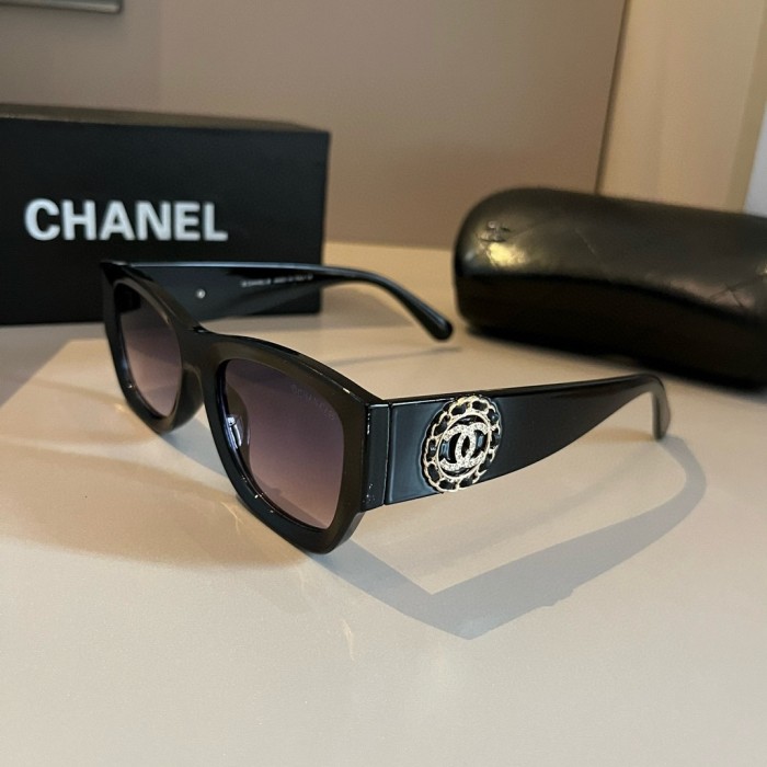 Chanel Sunglasses 2-Color