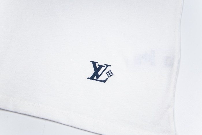 Louis Vuitton Unisex T Shirt XS-L