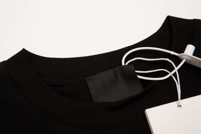 Givenchy Unisex T Shirt XS-L