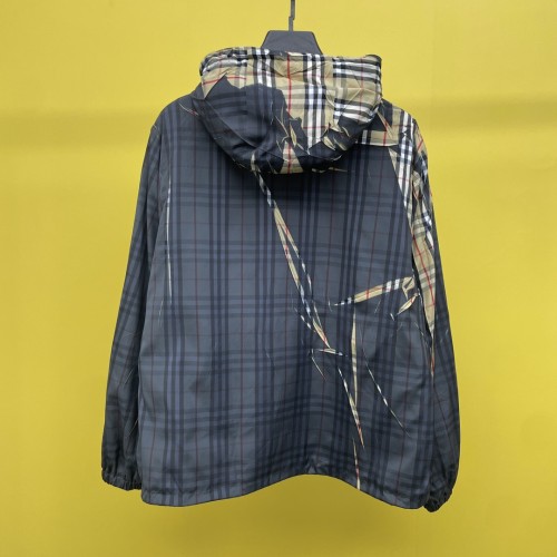 Burberry Unisex Jacket Size S-XL