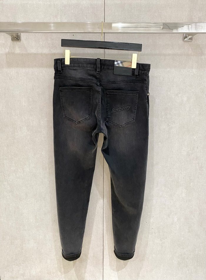 Burberry Jeans Men Size 29-38