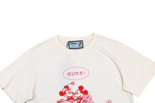 欲しい♡超限定♪グッチ コットン Tシャツ 偽物 半袖 ロゴ gux71179