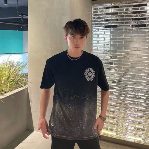 送料込★クロムハーツ メンズ Tシャツ コピー ホースシュー CHプラス Kuc95814