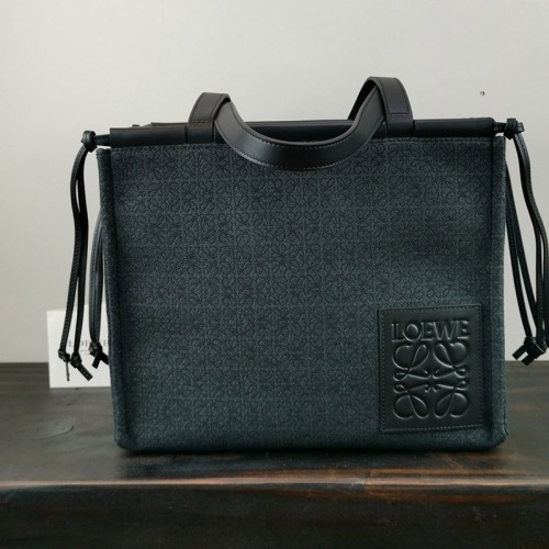 春もの新作ロエベ トートバッグ 偽物 Small Cushion Tote☆クッショントートスモール☆送料込 A612A93X252426