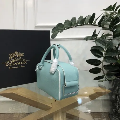大人気!!新色デルボー Cool Box Mini クールボックスミニ バッグ スーパーコピー Dex70850