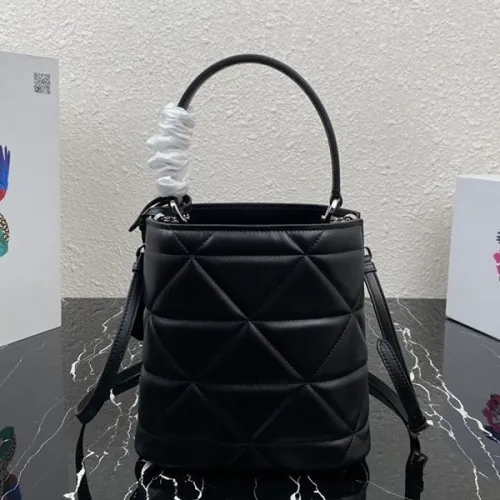 注目★プラダ ロゴ ハンドバッグ ショルダーバッグ 偽物 puq26310