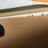 LOUIS VUITTON 財布 19 X 10CM ZIPPY M60017