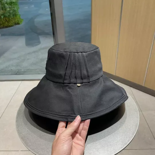 Chanel (シャネル)フィッシャーマンズハット